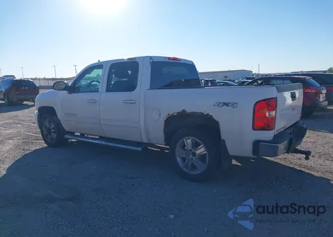 2013 Chevrolet Silverado 1500 Ltz z USA, uszkodzony, nr VIN 3GCPKTE75DG246947